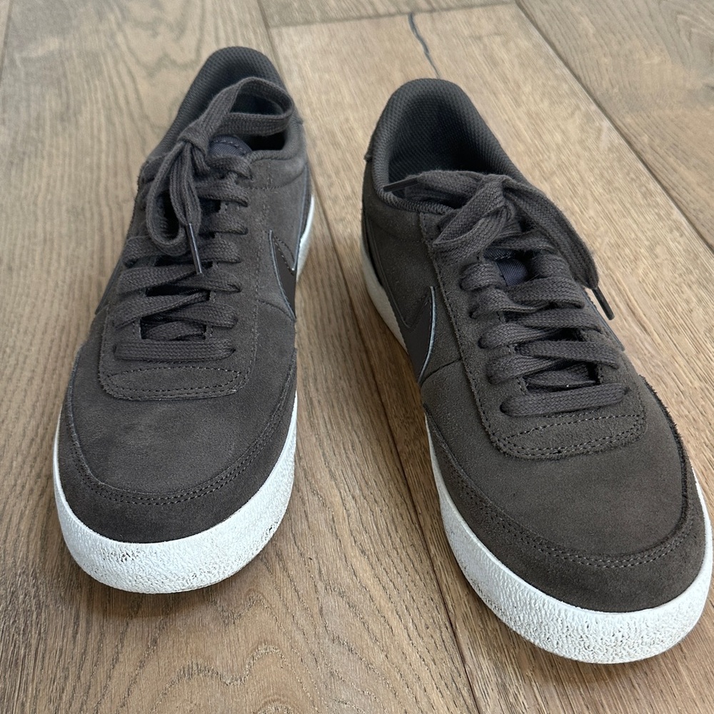 Nike Men's Dark Brown Sneakers